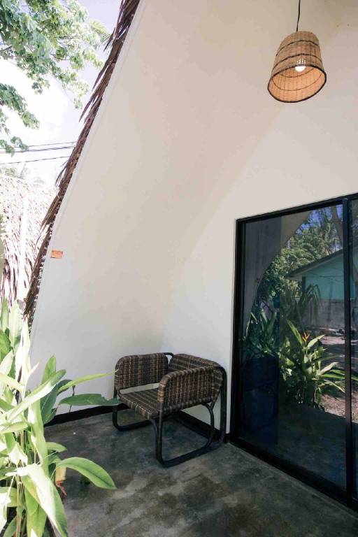 Vacation home with yard | Perfect for remote work — photo 3