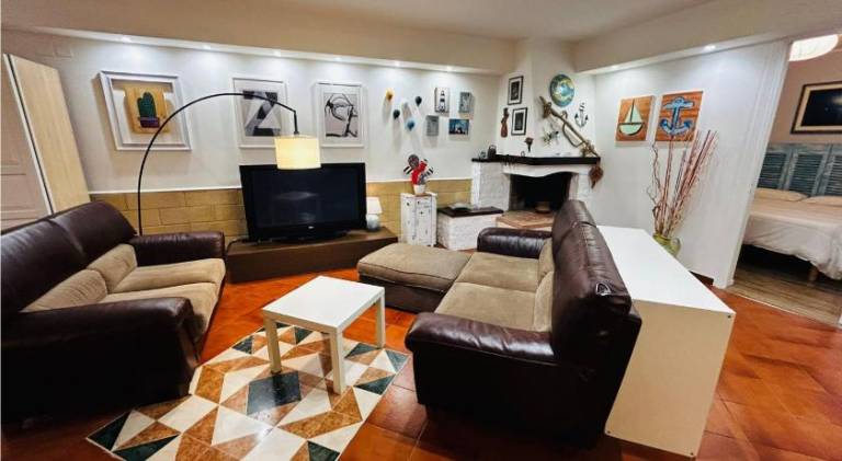 Apartment with 1 room for 4 persons — photo 2