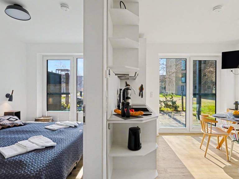 Apartment with pool, barbeque & jacuzzi — photo 4