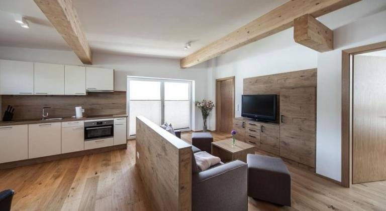 Apartment with 2 rooms for 4 persons — photo 2
