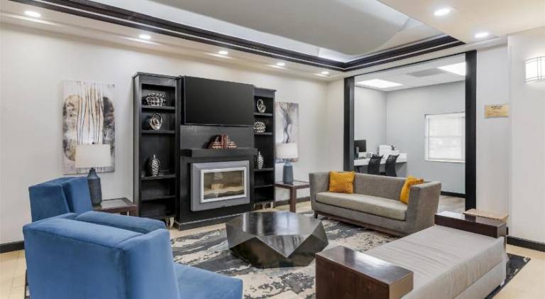 Best Western Plus JFK Inn & Suites — photo 2