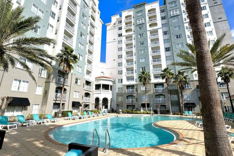 Aparthotel Florida Center