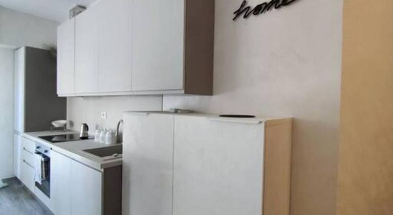 Apartment with terrace — photo 2