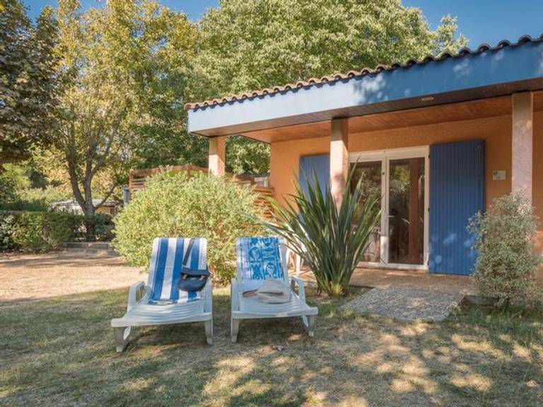 House with heated pool & patio — photo 4