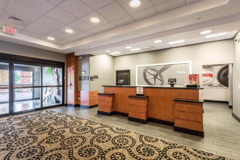 Hampton Inn & Suites Orlando-South Lake Buena Vista — photo 4