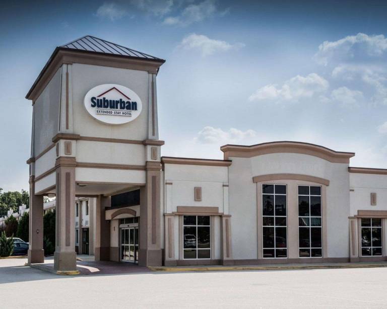 Suburban Studios Chester I-95 in Chester, VA
