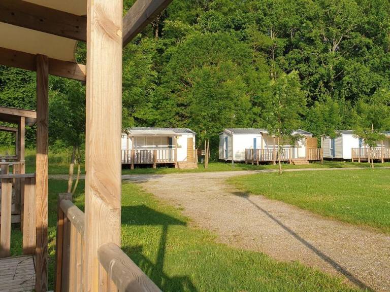 Mobile home with pool & terrace | Pets are welcome — photo 4