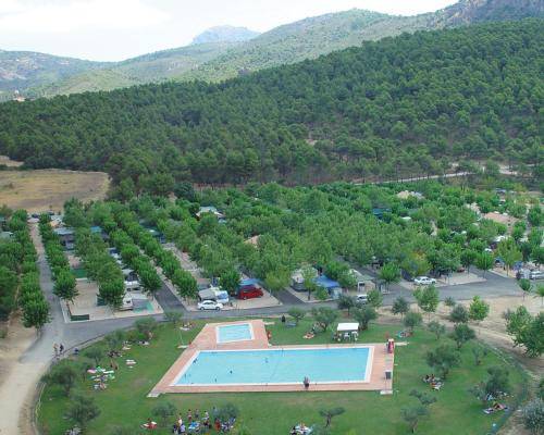 Camping Agres