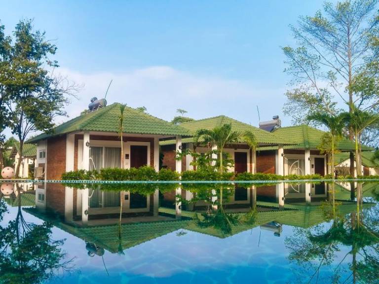 uka  Cửa Lấp