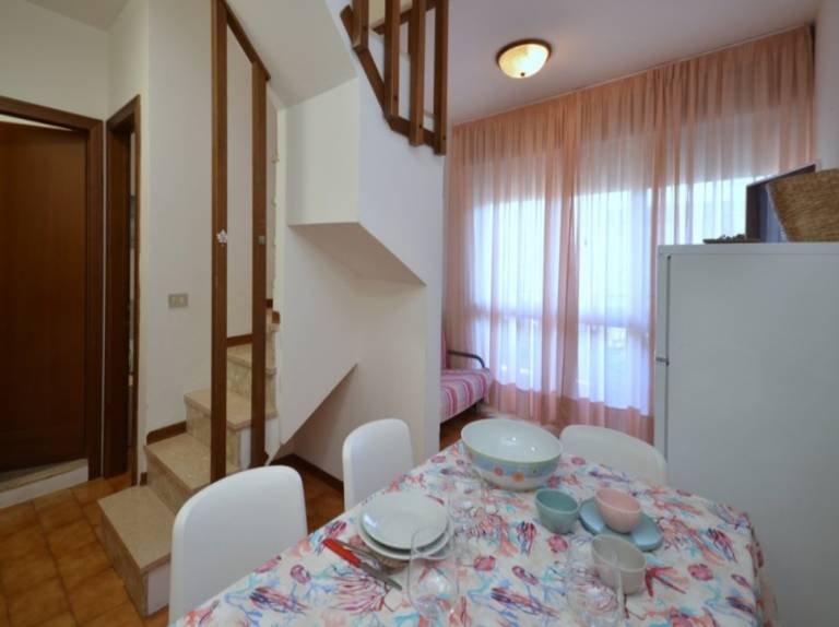 Holiday apartment with terrace — photo 3