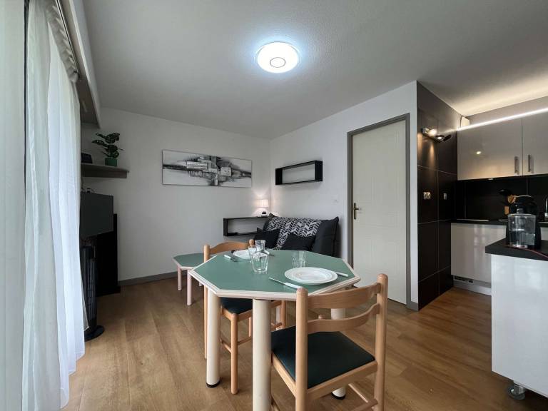 Holiday apartment with 1 room for 4 persons — photo 2