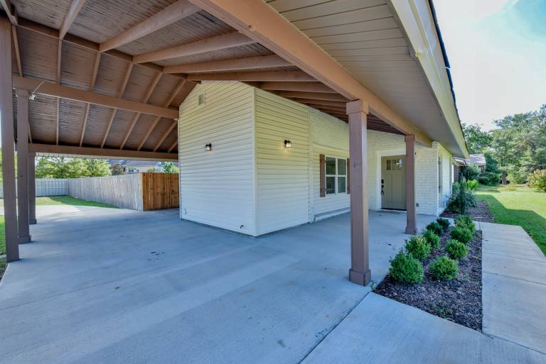 Vacation home with barbecue & yard | City view — photo 4