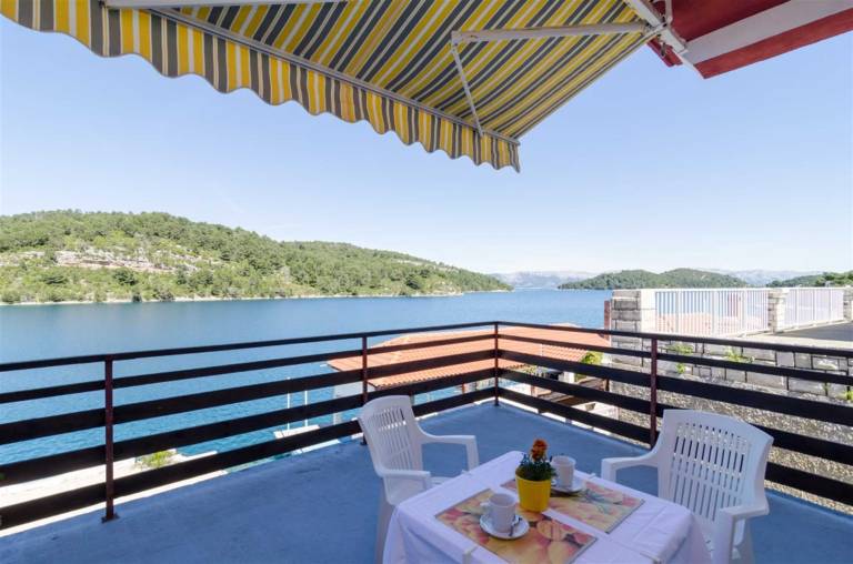 Šilok One Bedroom Apartment with Terrace and Sea View — photo 2