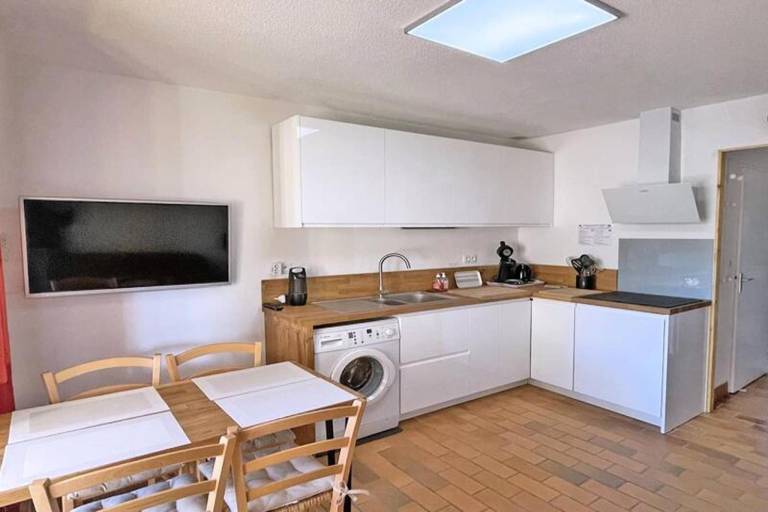 Wonderful rental apartment with patio | Close to the beach | Pets are welcome in Sainte-Maxime