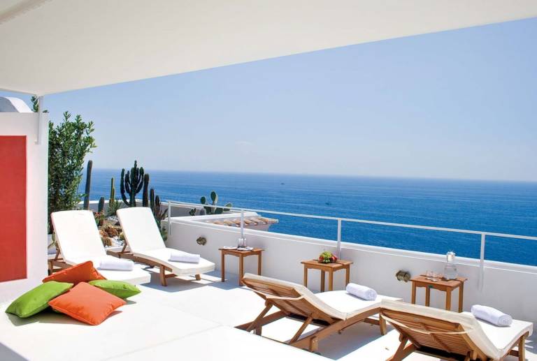 Villa with terrace, sauna & private pool — photo 4