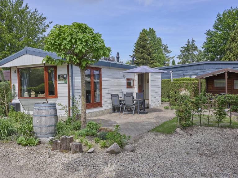 Chalet mit Whirlwanne auf der Veluwe
