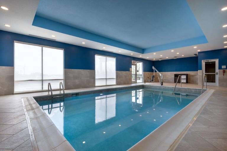 Hampton Inn by Hilton Kansas City Southeast — photo 3