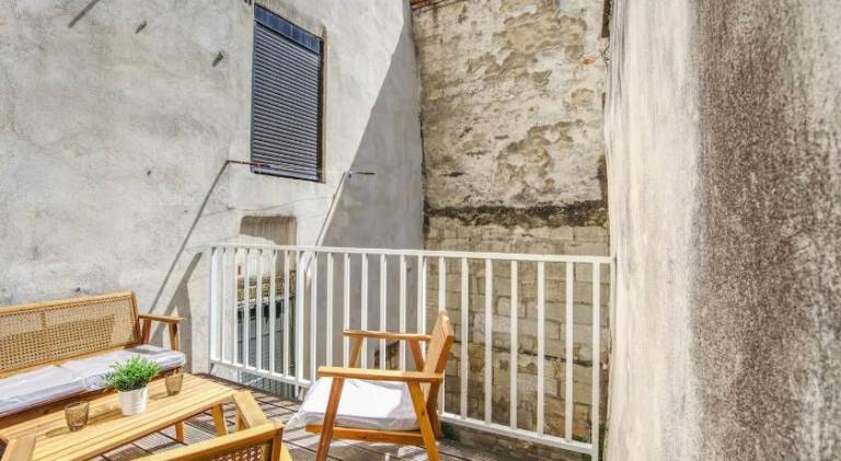 Bel appartement avec terrasse au cœur d'Avignon — photo 3