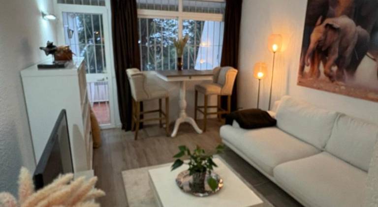 Rental apartment with patio & garden — photo 2