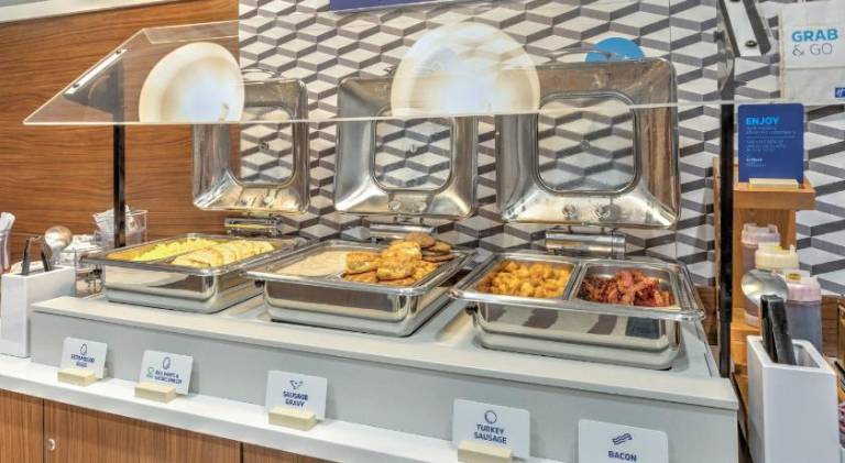 Holiday Inn Express Hotel & Suites Dallas - Grand Prairie I-20 By IHG — photo 5