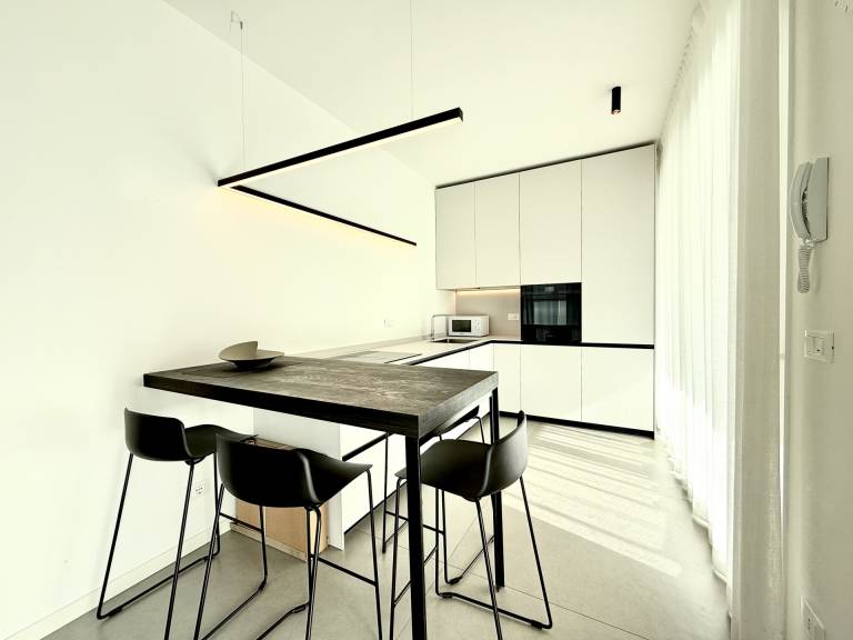 Apartment with garden — photo 5