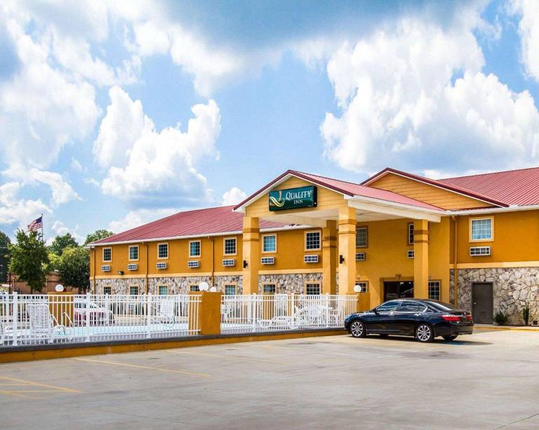 Quality Inn Fort Payne I 59 exit 222