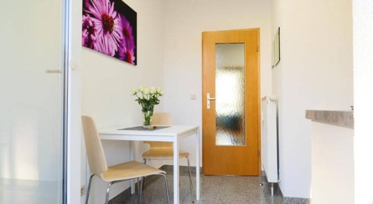 Wohnung mit Blick auf die Zitadelle Petersberg - 3 Zimmer — photo 4
