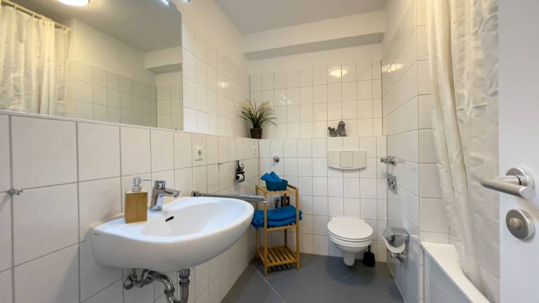 B3.2 - Familienfreundliche Ferienwohnung mit Balkon und Meerblick in Cuxhaven Sahlenburg — photo 3