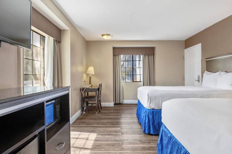 Executive Inn Hotel