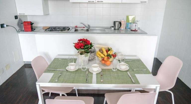 Rental apartment with terrace | Next to Via Giuseppe Garibaldi — photo 5