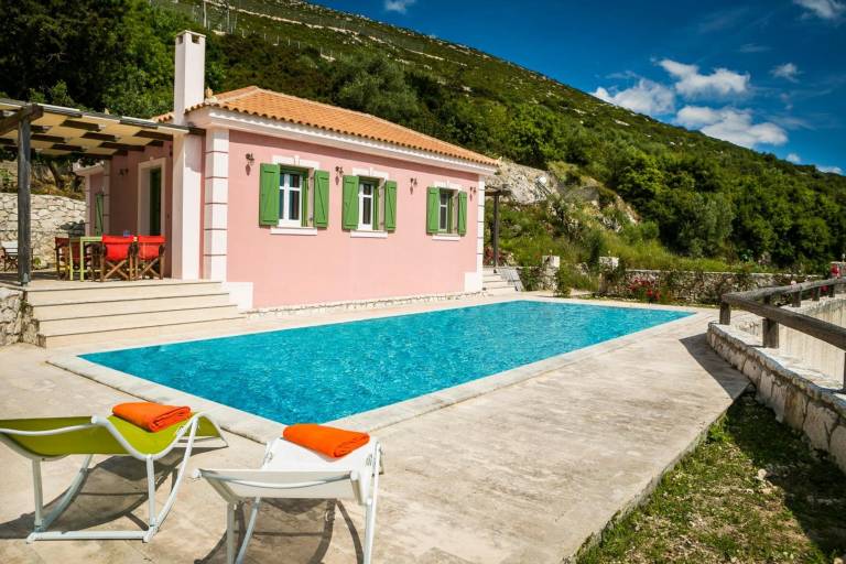 Villa 'Country Atheras' with Sea View, Wi-Fi and Air Conditioning — photo 2