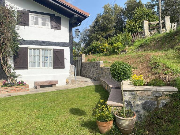 Casa  Akorda-Bollar