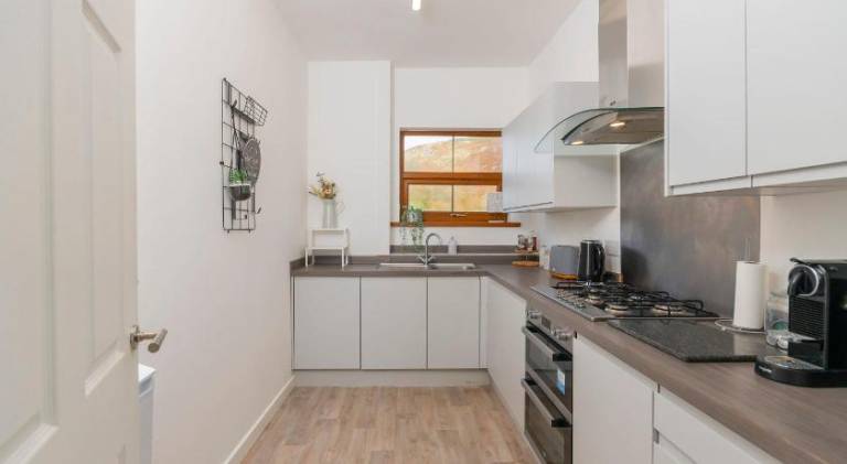 The SPACE Large House In Afan Forest Bike Park By STAE-Homes — photo 5