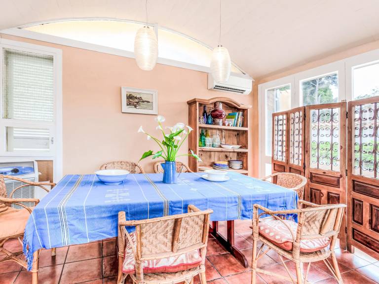 Fully equipped big house with terrace, grill & garden | Beach nearby | Dogs allowed — photo 5