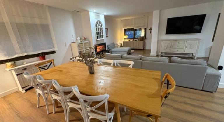 Fully equipped villa with yard, barbeque & private pool | Suitable for remote work | Pets allowed — photo 3