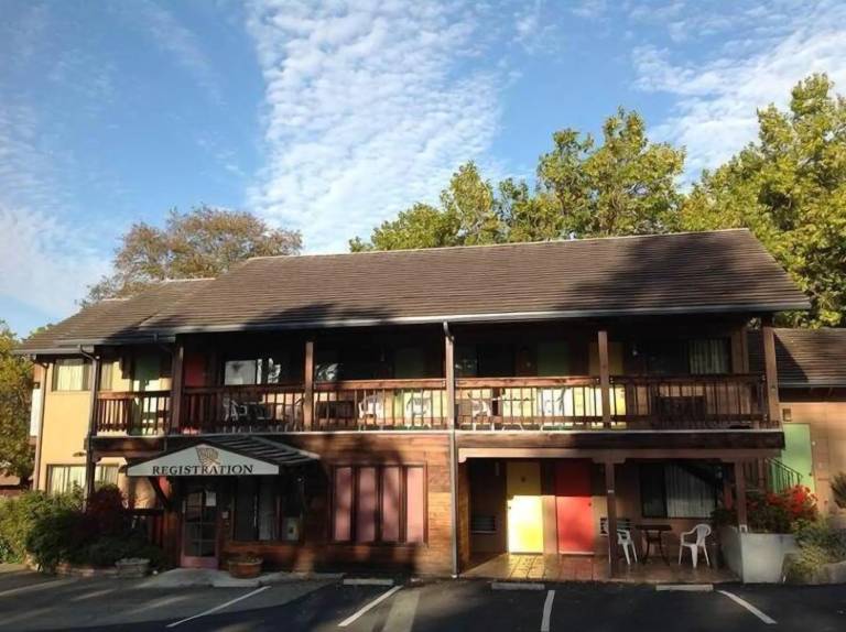 Motel  Garberville