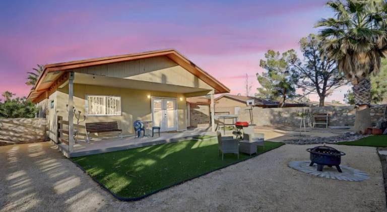 Lovely house | Suitable for remote work | Pet-friendly in El Paso, TX