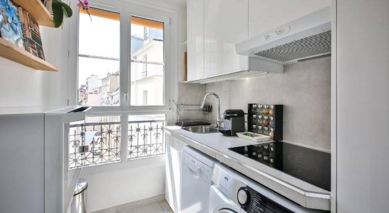 Apartment with 1 room for 4 persons — photo 4