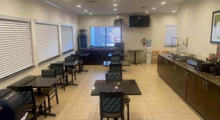 SureStay Plus by Best Western Edmond — photo 3