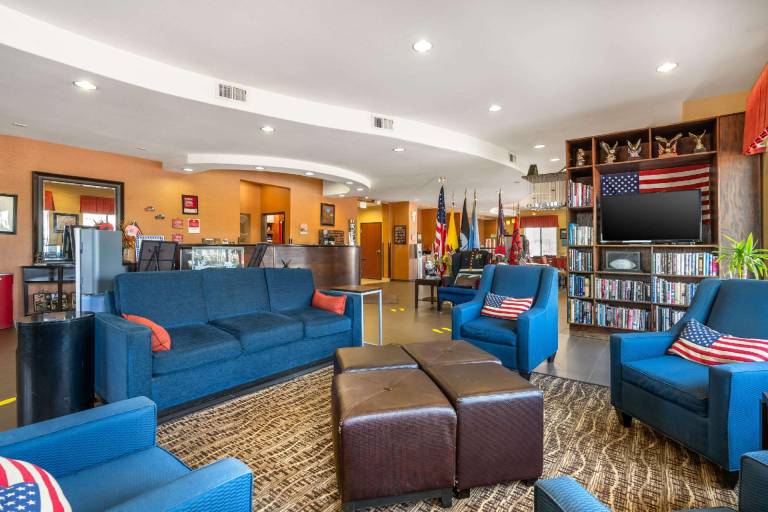 Comfort Suites Gallup East Route 66 and I-40 — photo 4