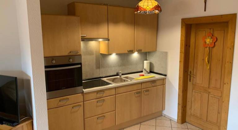 Holiday apartment with barbecue & patio — photo 3