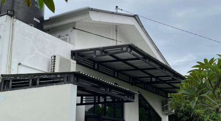 170 m&sup2; Villa