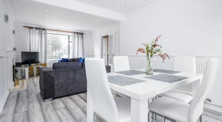 Apartment Brentwood