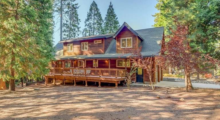 Cabin  Arnold