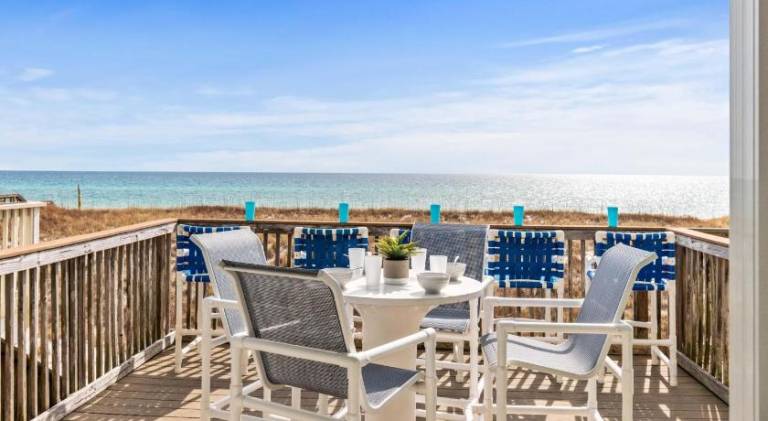 Vacation home | Beach nearby | Pet-friendly in Pensacola, FL