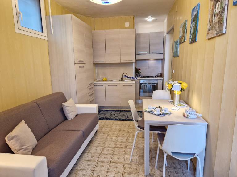 Nice rental apartment with terrace, pool & yard | Dogs allowed — photo 3