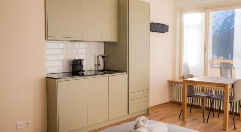 Holiday apartment with patio — photo 2