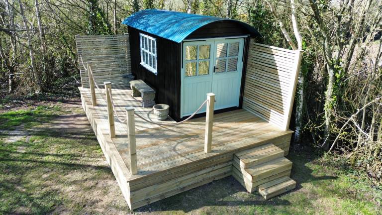 Cabin Chaldon Herring