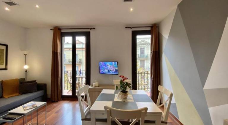 Charming apartment | Near Sagrada Família | Pets are welcome — photo 2