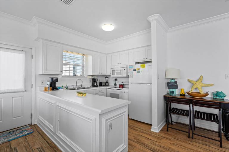 See View Haven - 110 Ponce de Leon — photo 3